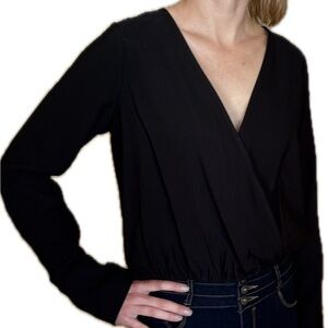Good American cross front black $95 blouse top new wrap V-neck size 2